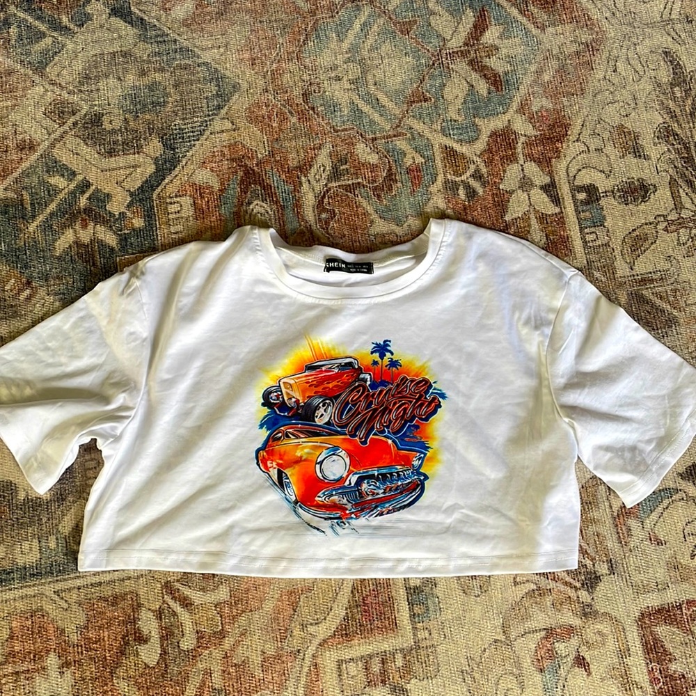Vintage style crop top